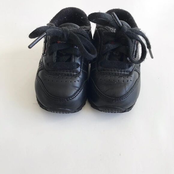 Reebok black classics leather trainers size 2 - Picture 5 of 8